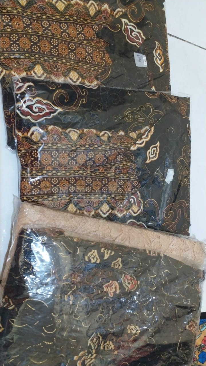 Couple Kebaya Brokat Jumbo Set Kemeja Batik Pria Modern / Couple Batik Keluarga / Kemeje Batik Pria