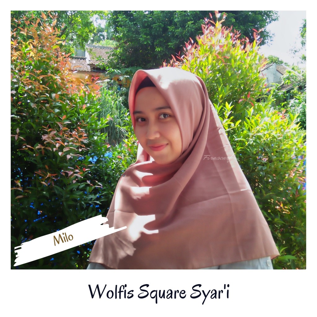 Hijab Segi Empat Syari Wolfis | Wolfis Square Syar'i