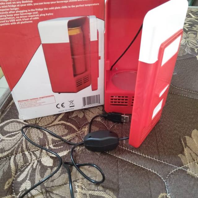 kulkas mini usb portable bisa dbawa kemana mana
