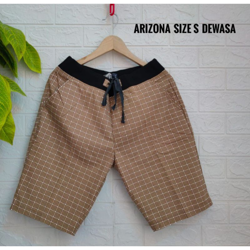 Celana pendek pria NEVADA