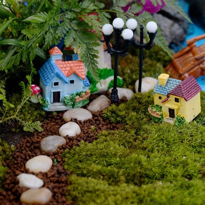 Miniatures - Terrariums - Fairy Garden - Fairy House