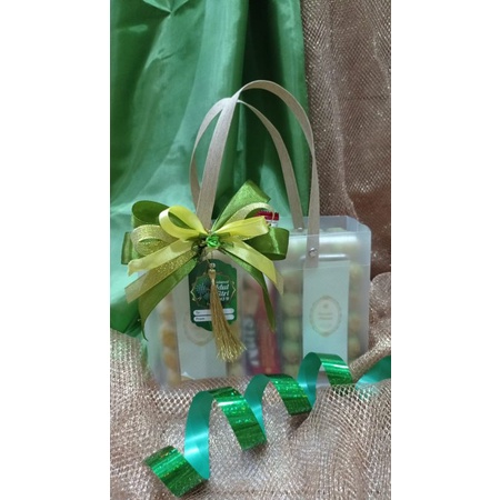 

parcel / hampers / bingkisan / kue idul fitri B2