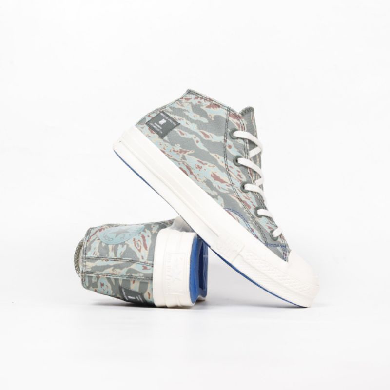 Converse Chuck Taylor 70 Mid X Undefeated