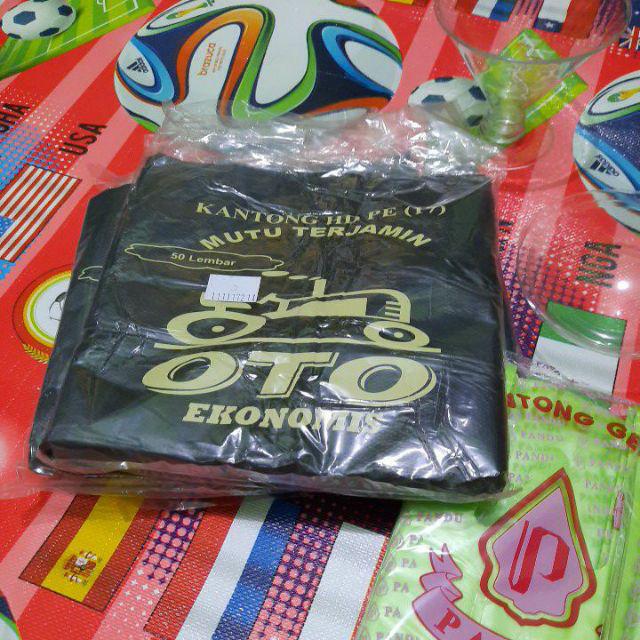 Kantong Plastik Oto Hitam / Kantong Kresek Oto Hitam 17