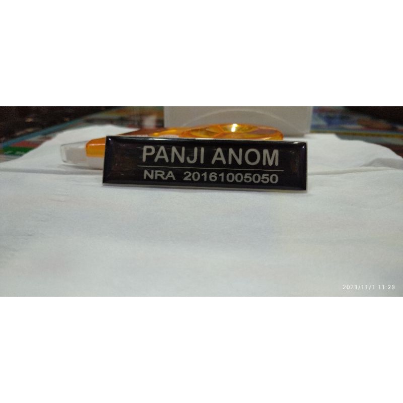 

nama dada/name tag magnet
