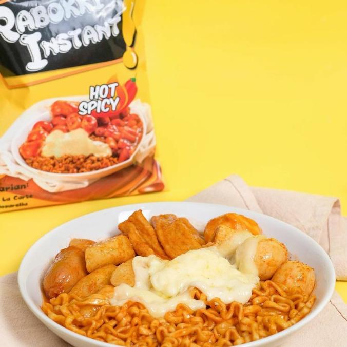 

Rabokki Mozzarella (Mie / Ramyoen Topokki) Korean Halal Frozen Food