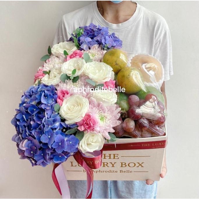 

FRUIT & FLOWER ARRANGEMENT / HADIAH ULTAH / ORANG SAKIT / PARCEL BUAH EDG9646ES