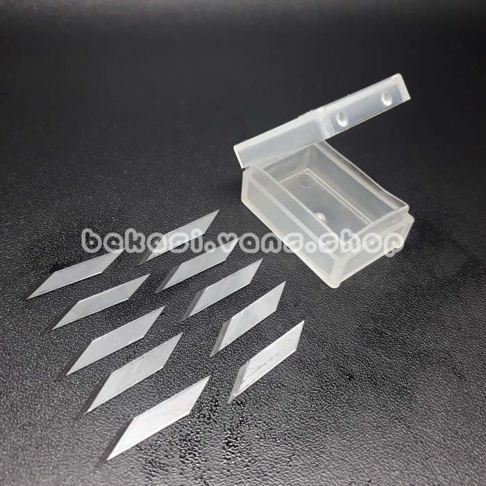 

UKIR-ALAT- REFILL MATA PISAU CUTTING PEN SDI PISAU GUNDAM TOOLS -ALAT-UKIR.