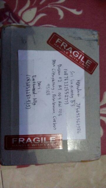 Kotak Cincin Kawin Kayu Akrilik (bantalan Burlap) / Wooden Acrylic Wedding Ring Box