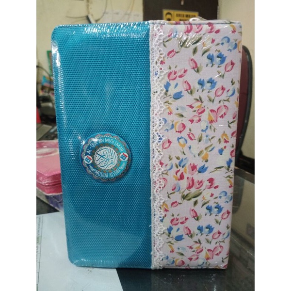 al quran terjemah dompet wanita muslimah A5 (15×21cm)