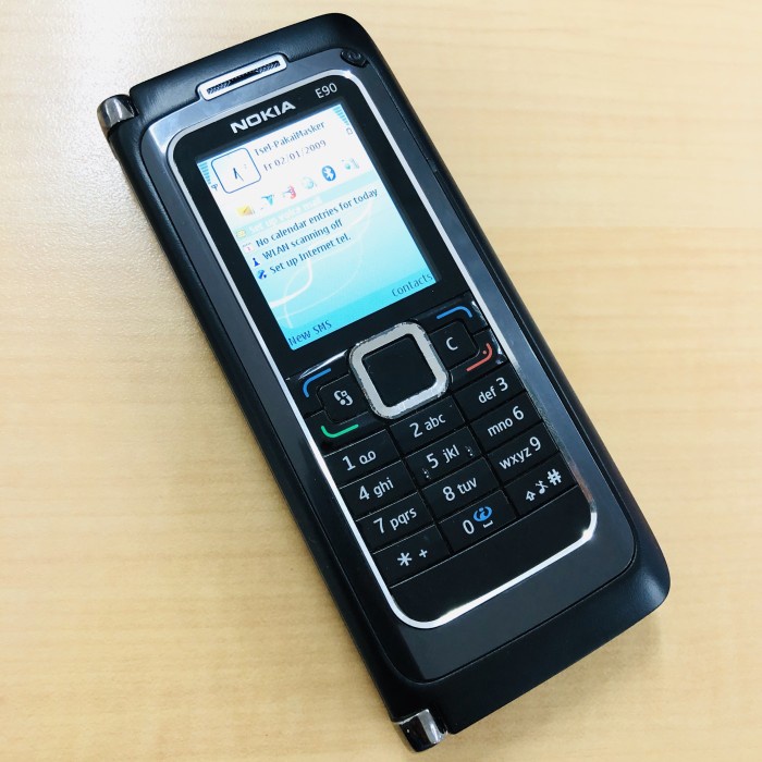 [ Hp / Handphone ] Nokia E90 Communicator Black Anti Sadap Bekas / Second / Seken / 2Nd