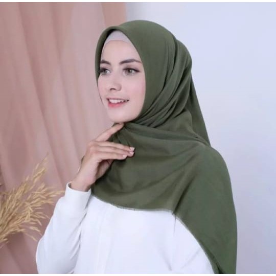 Hijab Segiempat Polos Saudia - Kerudung Jilbab Oleh Oleh Haji Umroh