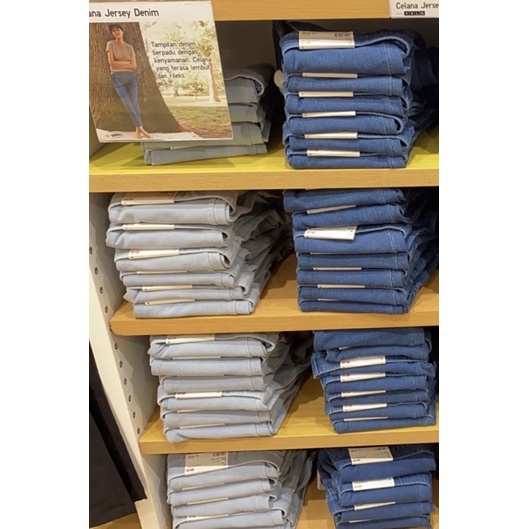 NEW ORI Celana Jersey Denim Uniqlo / Women / Celana Panjang / nyaman / legging