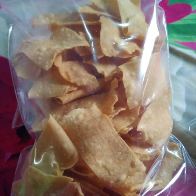 

Kue bawang gurih