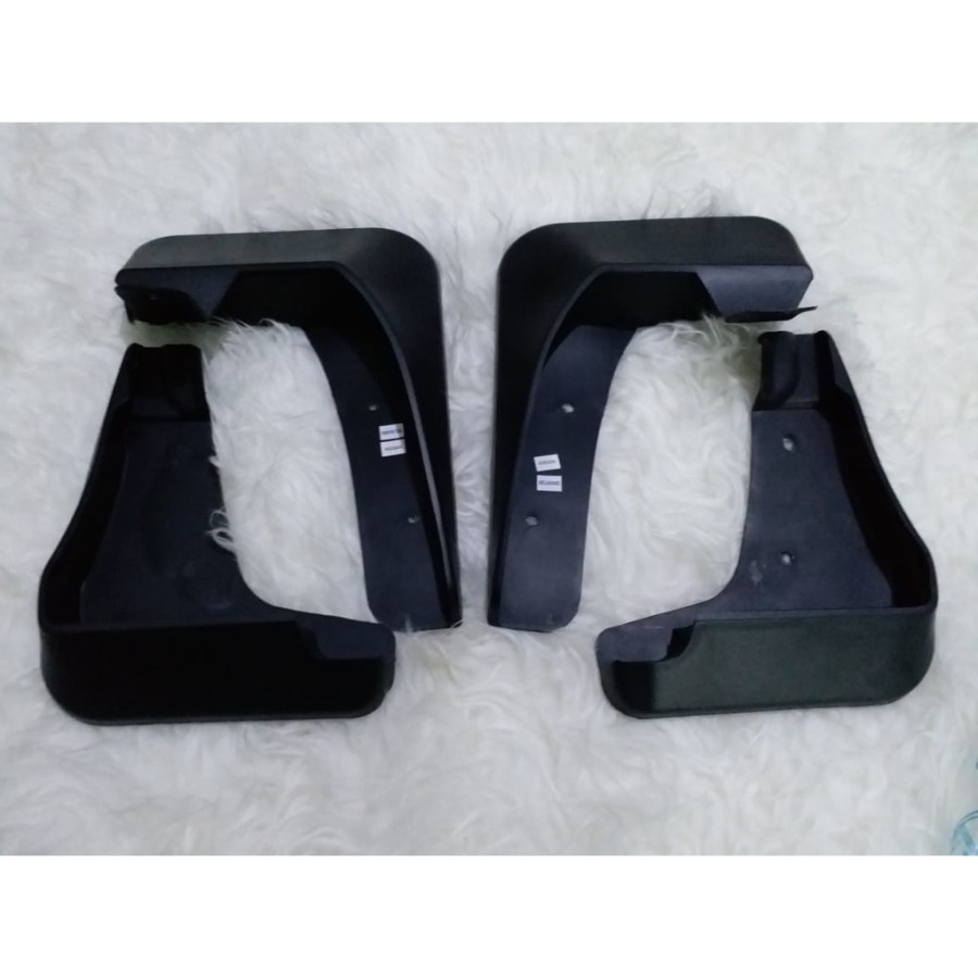 Mud guard karpet lumpur mobil sirion