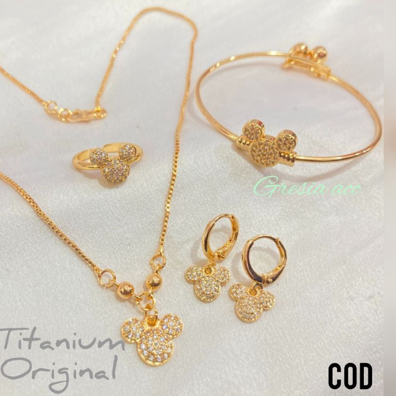 Perhiasan Satu Set Titanium Anak Kalung Gelang Anting Dan Cincin Anti Karat Selamanya