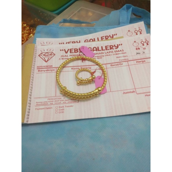 Gelang cincin lilit lapis emas 24 karat