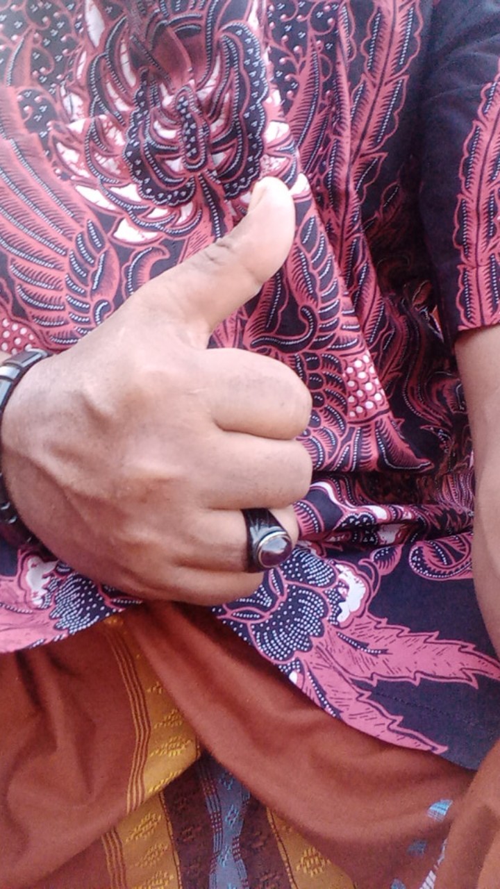 Hem Cakrawangsa Marun Kemeja Batik Khas Solo Full Furing Lapis Trikot Jumbo Xxl