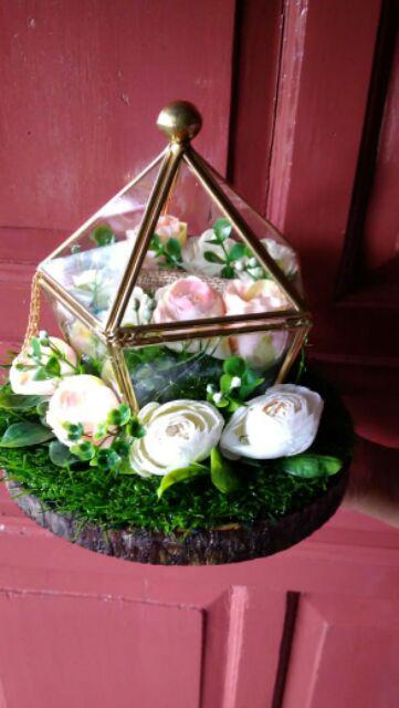 Ring Bearer Tempat Cincin Kaca Terarium