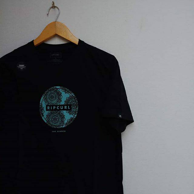 Kaos surfing skate ripcurl hitam mint