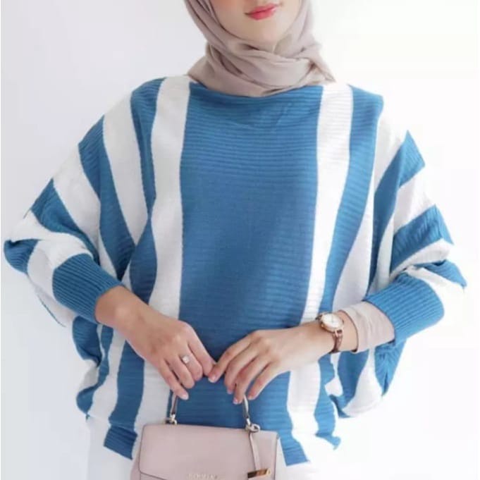 BLOUSE BATWING RAJUT ZEBRA / BATWING RAJUT STRIPE / LASPERAL RAJUT  BERGARIS / OVERSIZE BLOUSE / ATASAN SWEATER MODEL KELELAWAR / PAKAIAN RAJUT WANITA