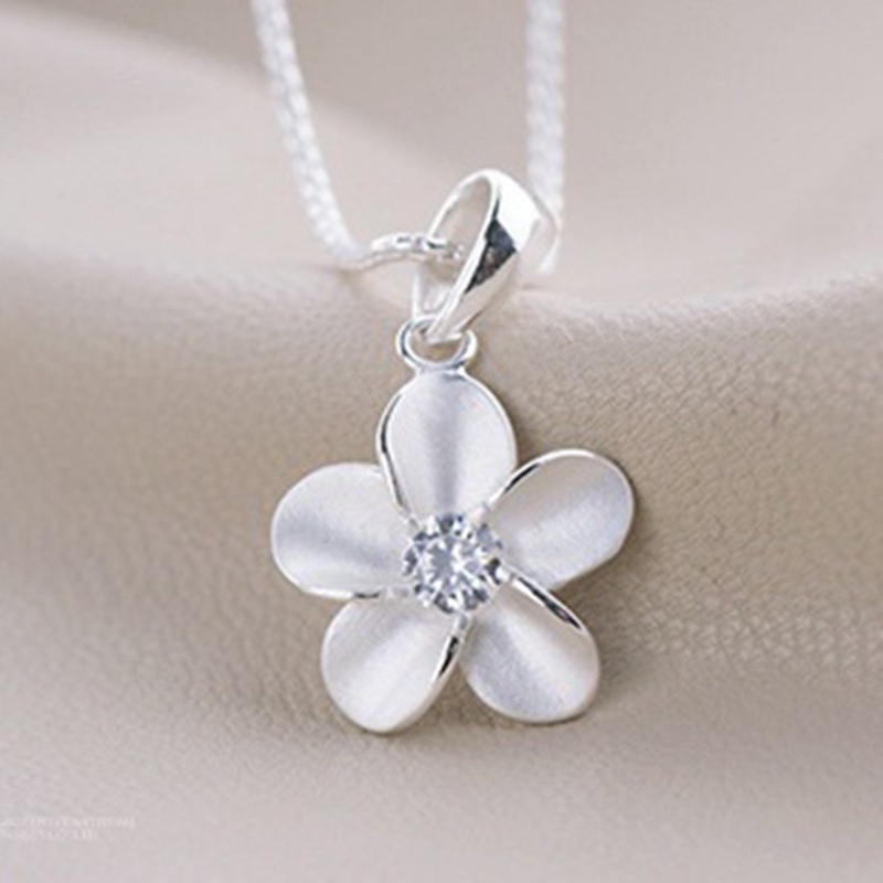 Fashion Jewelry 925 Sterling Silver Clavicle Chain Crystal Plum Blossom Pendant Necklace