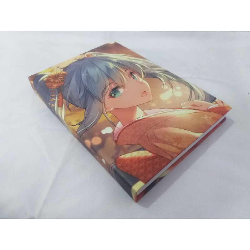 

BUKU SKETSA HARDCOVER VOCALOID HATSUNE MIKU KIMONO SUNSET