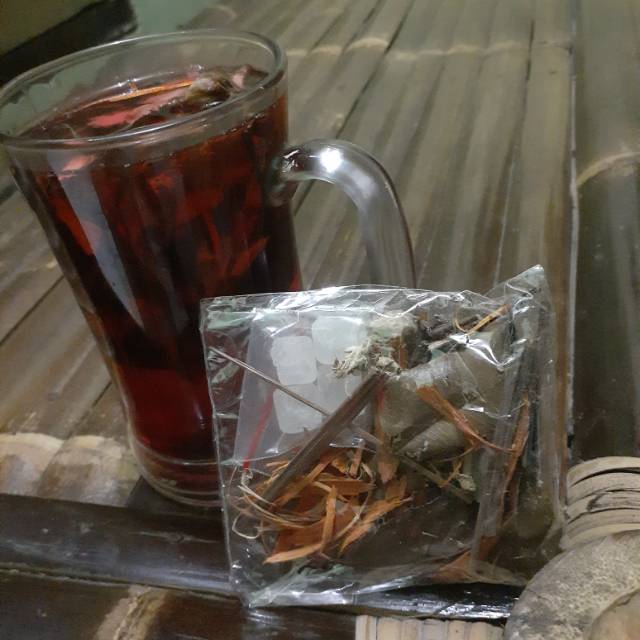 

Wedang uwuh