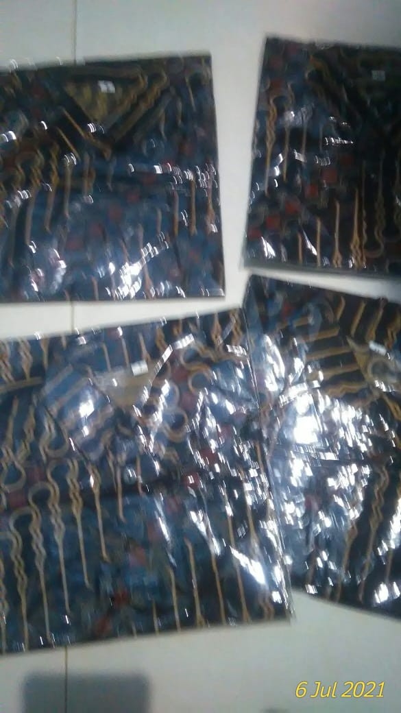 Kemeja Batik Anak Pria Usia 4-12th Bahan Katun Adem Dipakai Nyaman Model Lengan Pendek