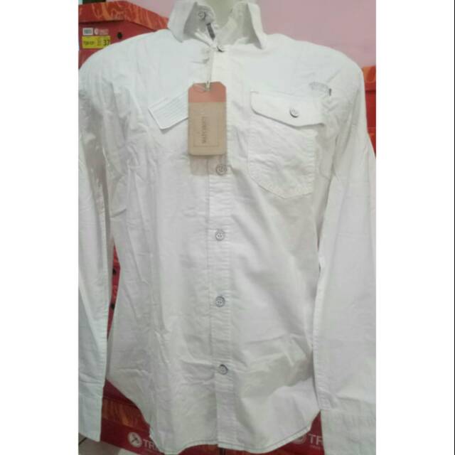 Kemeja putih lengan panjang watchout