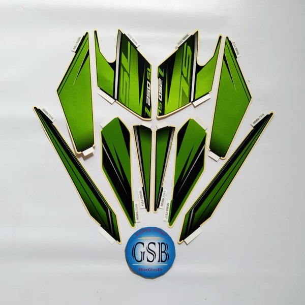 Stiker striping motor Ninja Z 250SL Hijau