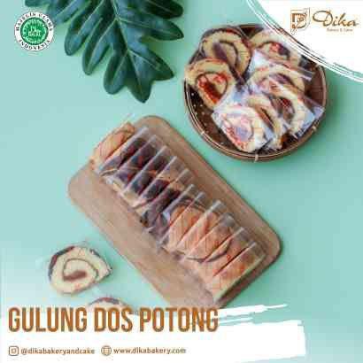 

Roti Gulung Dos Potong Dika Bakery