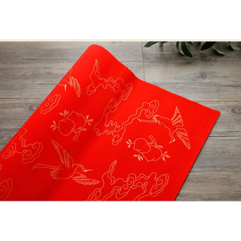 kertas merah motif