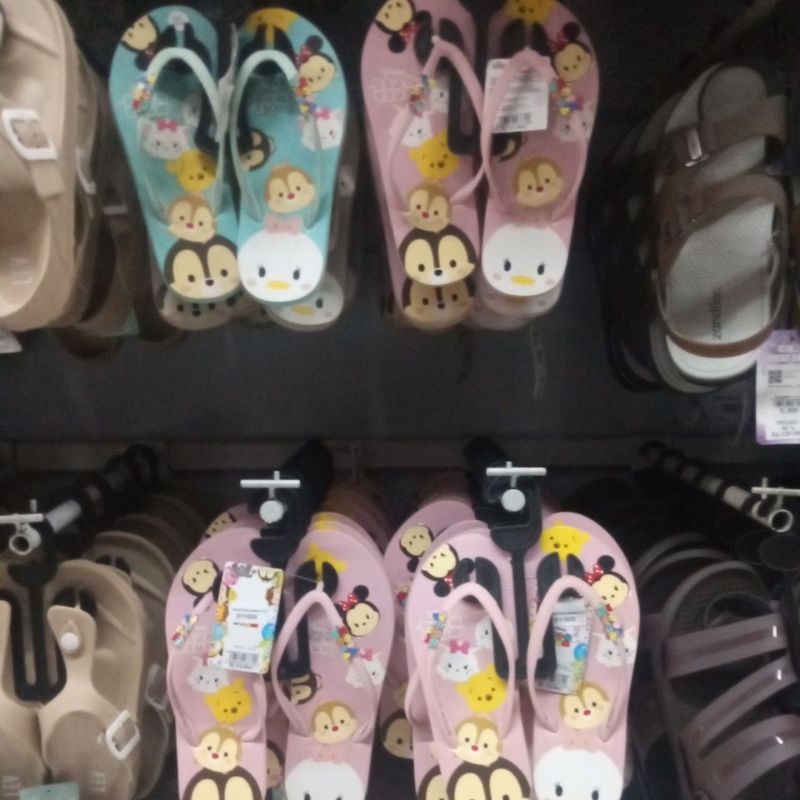 zandilac sandal japit karakter tsum tsum asli import