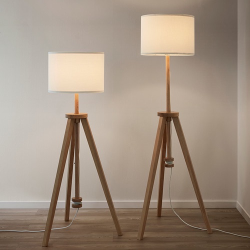 LAUTERS Lampu lantai, kayu ash putih