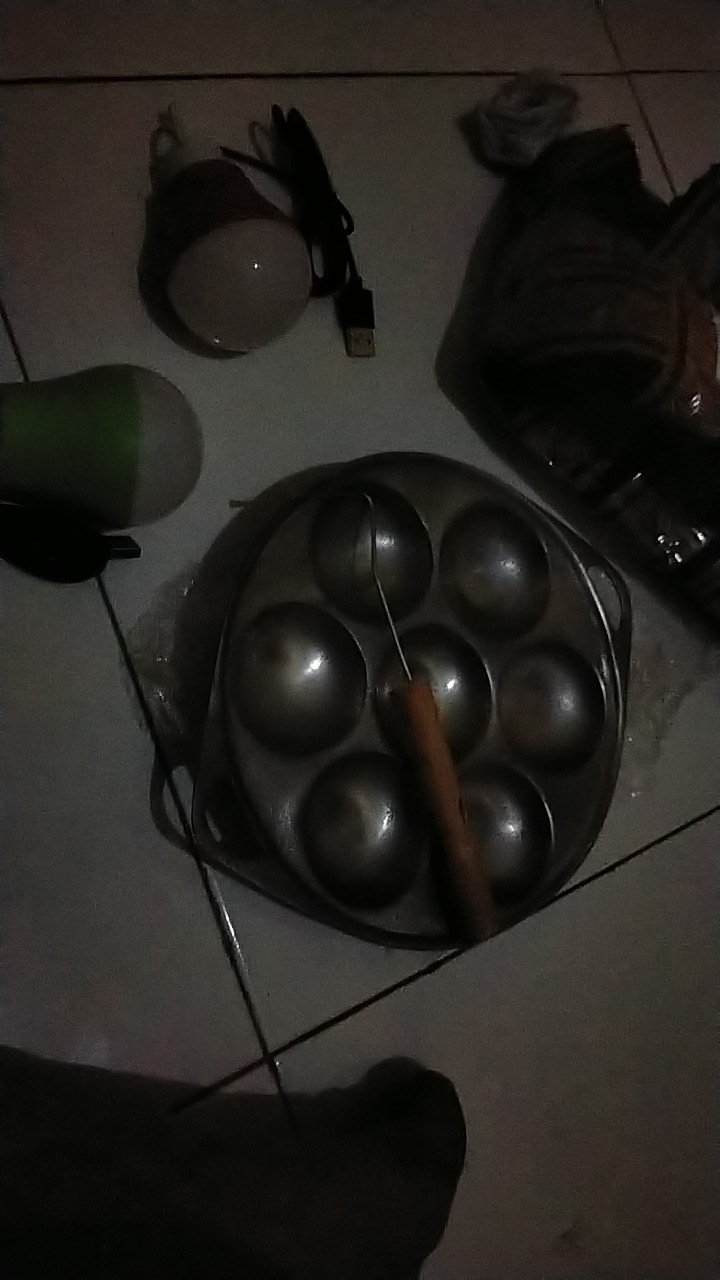 [ Bonus Cukilan ] Cetakan Baklor / Kue Cubit / Kue Lumpur / Kue Takoyaki / Kue Apem / Ukuran 20 Cm A