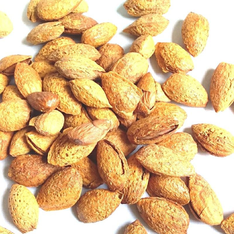 

Kacang Almond panggang matang milk flavor 1kg