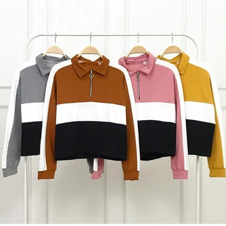 Kiko Crop Jaket - Jaket and Sweater Wanita