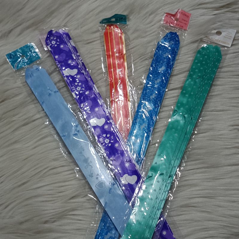 

pita serut tarik random besar