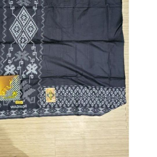 Sarung Wadimor Motif Bali Hitam Kain Sarung Pria Tenun Songket Batik Premium Dewasa Cowok