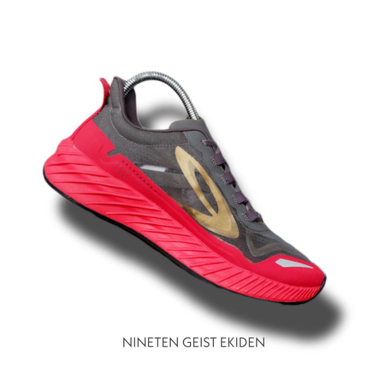 910 NINETEN GEIST EKIDEN