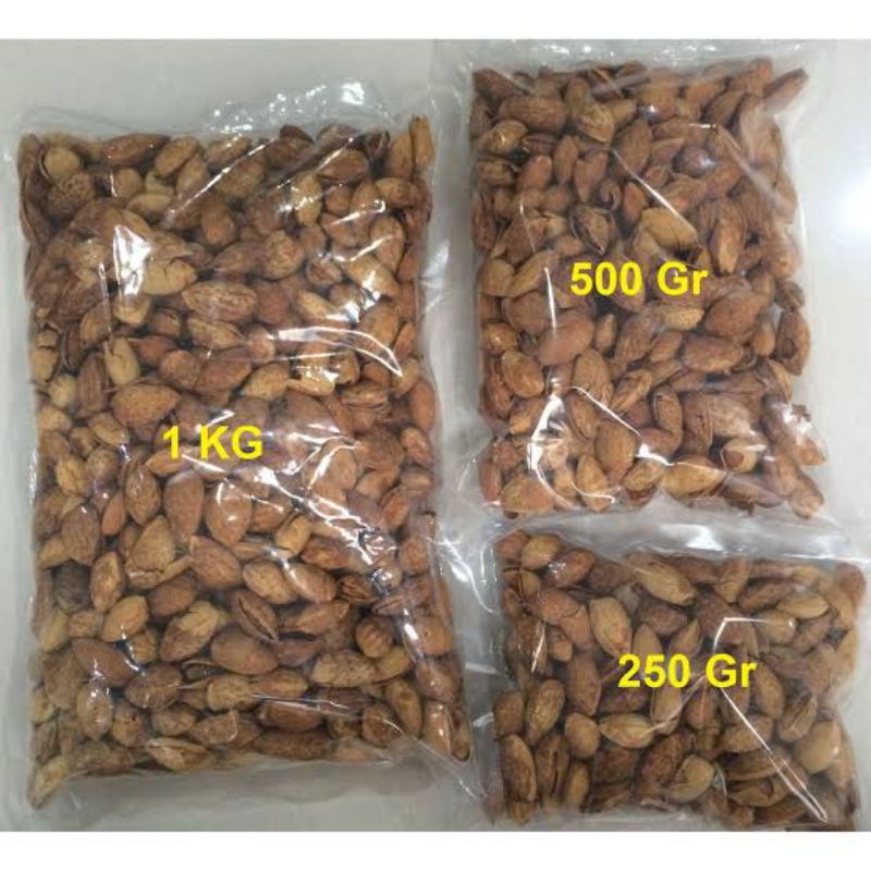 Kacang almond susu 1kg/ oleh oleh haji/ acang almond panggang