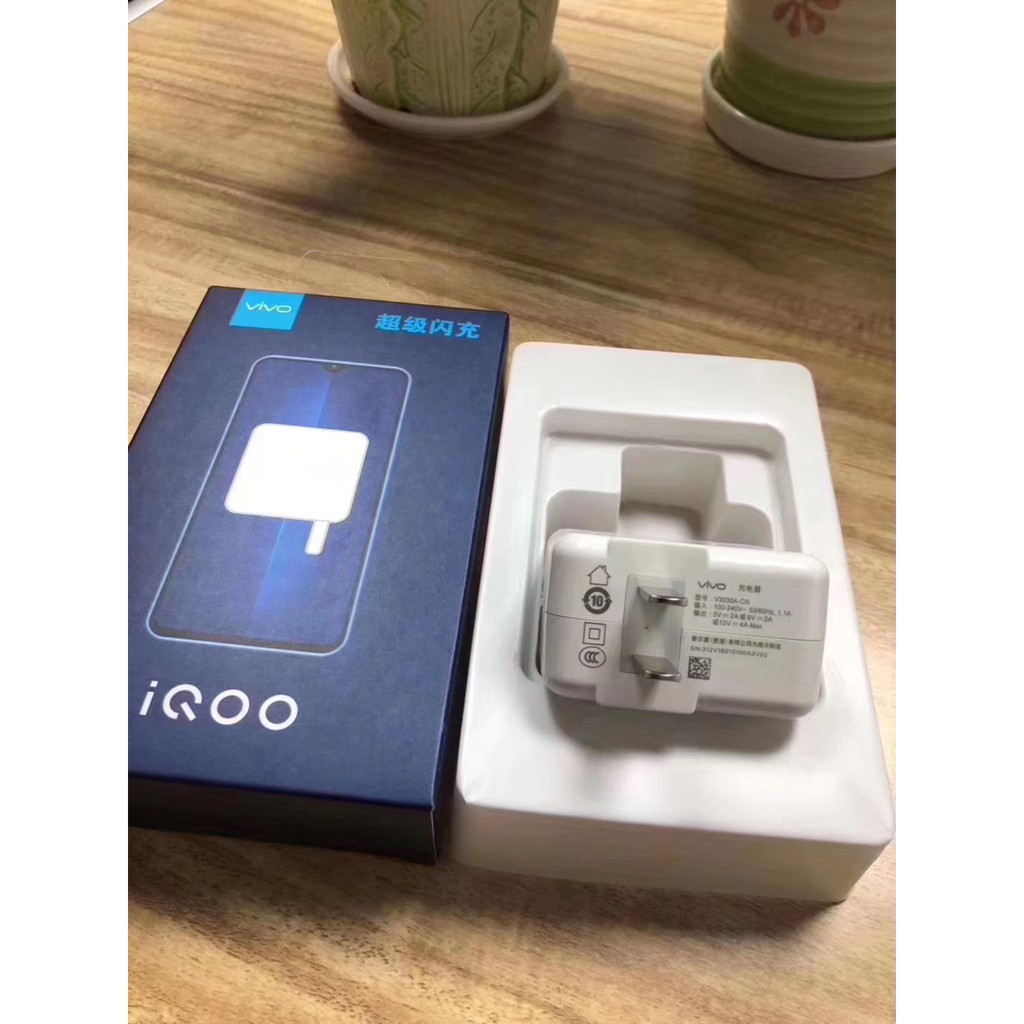 VIVO Charger iQoo V303QA Fast Charging 11V Original