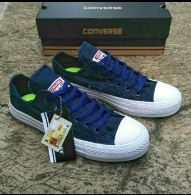 SEPATU CONVERSE2  CHUCK TAYLOR 2/SEPATU SNEAKERS