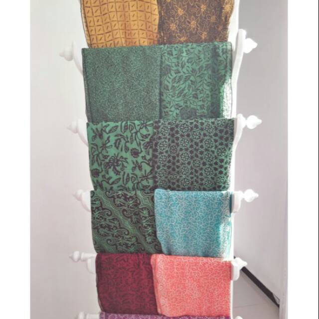 Syal Sutra Batik Druju