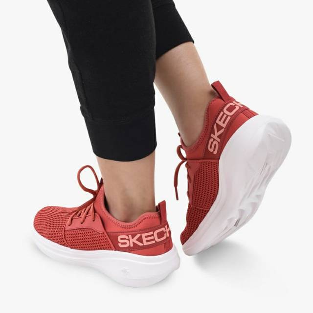 skechers go run 600 dorados