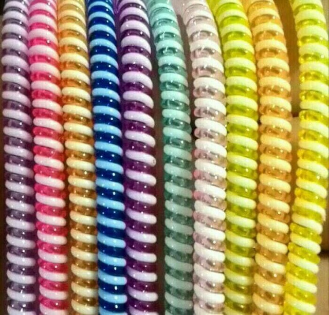 pelindung kabel 1set isi 100pcs  1 warna 2 warna 3 warna