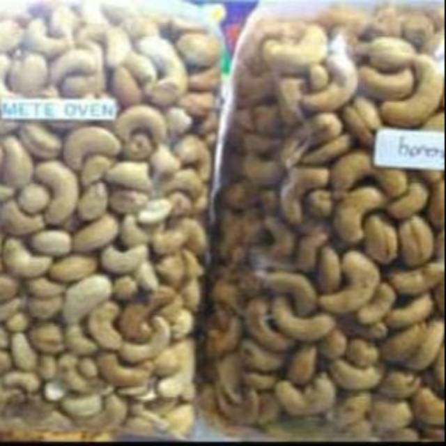 

Kacang mete curah kiloan