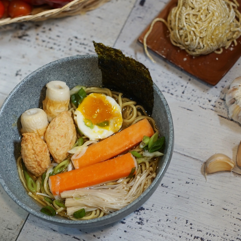 

YEN Paket Mie Ramen Hemat 6 Porsi-