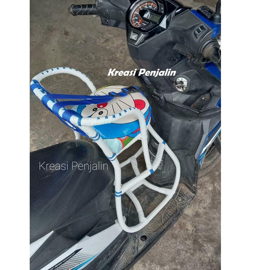 Kursi Boncengan Anak Motor Matic Full Anyam Free Sabuk Pengaman / Dudukan Anak Motor Matic / Kursi B